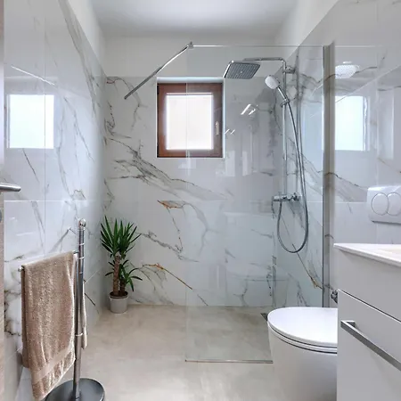Lorena By Interhome Vikendica