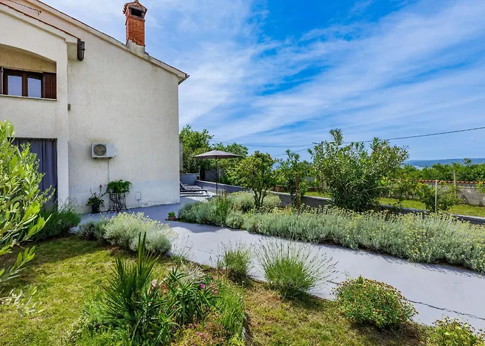 Lorena By Interhome Ferienhaus Raša