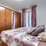 Lorena By Interhome Casa de Férias Raša