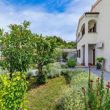 Ferienhaus Lorena By Interhome *