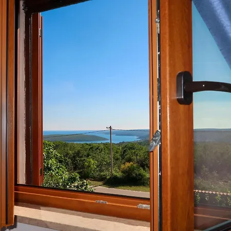 Lorena By Interhome *