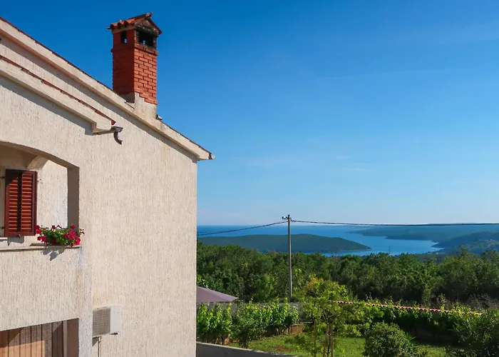 Semesterbostad Lorena By Interhome Raša