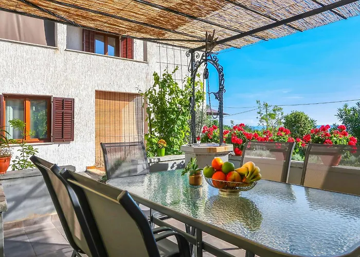 Semesterbostad Lorena By Interhome *