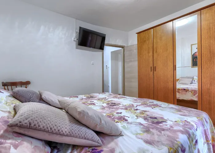 Lorena By Interhome * Raša